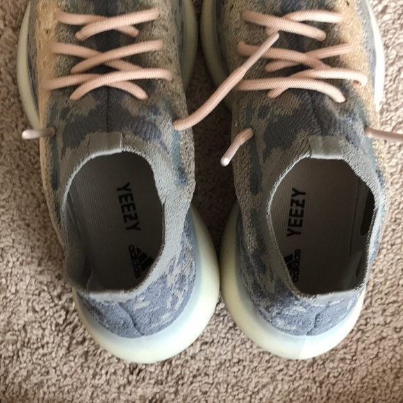 yeezy 38 mist
